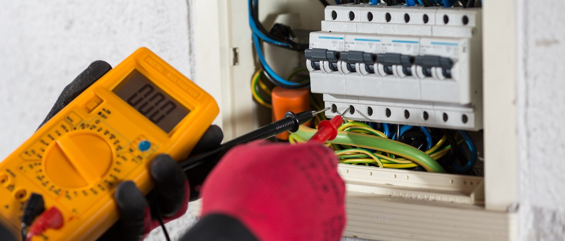 Electricians W9